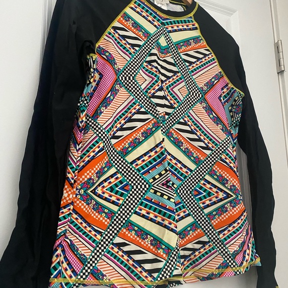 Jessica Simpson Multicolor Patterned Rash Guard - Picture 4 of 4